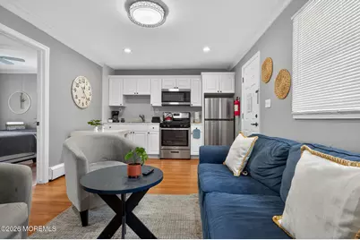 32 Franklin Avenue, Seaside Heights, NJ 08751 - Photo 2