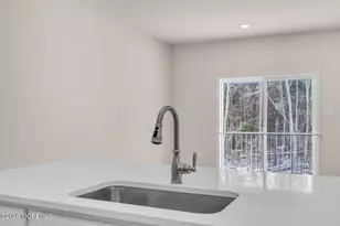 66 Mantoloking Dr, Jackson, NJ 08527 - Photo 4