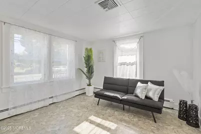 29 Wilson Avenue, Manalapan Township, NJ 07726 - Photo 6