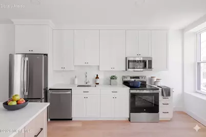 9 Wharf Avenue #1, Red Bank, NJ 07701 - Photo 6