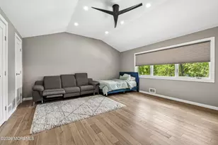 20 Sunrise Cir, Holmdel, NJ 07733 - Photo 32