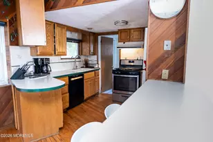 28 Florence Ave, Leonardo, NJ 07737 - Photo 8