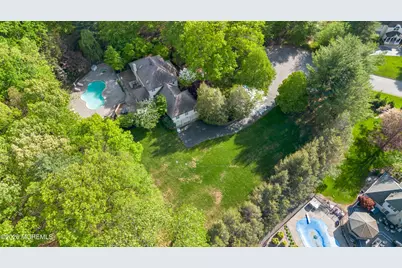 12 Country Club Lane, Marlboro Township, NJ 07746 - Photo 2