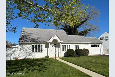 927 Woodgate Avenue, Long Branch, NJ 07740 - Photo 2