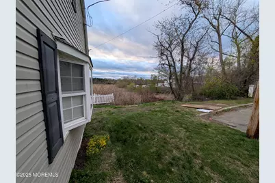 171 Center Street, Aberdeen Township, NJ 07747 - Photo 28