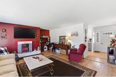 745 Oak Glen Road, Howell Township, NJ 07731 - Photo 4