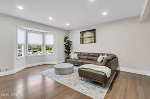 30 Independence Ct, Lakewood, NJ 08701 - Photo 4