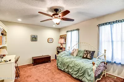 258 Grassmere Court, Aberdeen Township, NJ 07747 - Photo 12