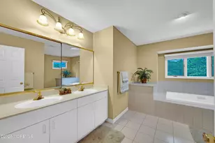 7 Seaman Rd, Freehold, NJ 07728 - Photo 46