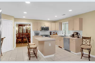 7 Seaman Road, Freehold, NJ 07728 - Photo 28