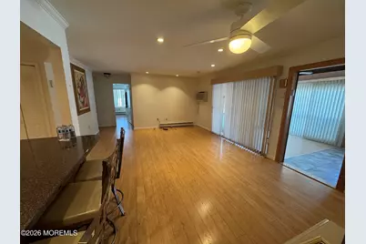 134 Amberly Drive #E, Manalapan Township, NJ 07726 - Photo 6