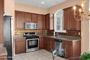 75 Jumping Brook Dr, Lakewood, NJ 08701 - Photo 6
