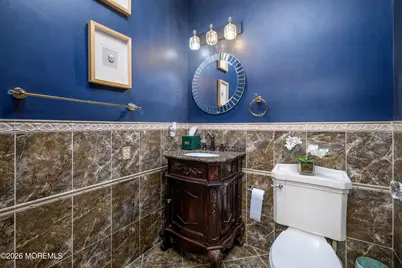 60 Partners Lane, Freehold, NJ 07728 - Photo 14