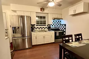 202 Samantha Ct, Brick, NJ 08724 - Photo 2
