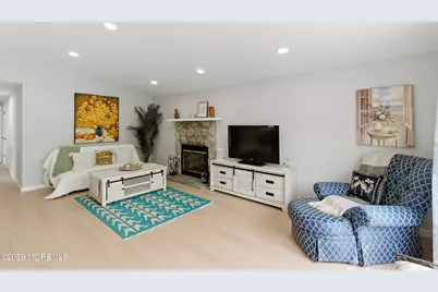 27 Brookview Lane, Manalapan Township, NJ 07726 - Photo 10