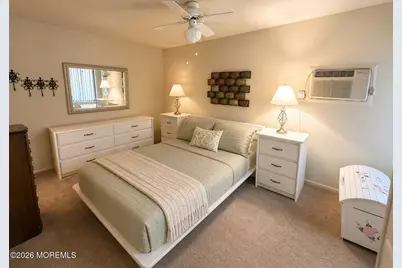 12 Pine Cluster Circle #G, Manalapan Township, NJ 07726 - Photo 8