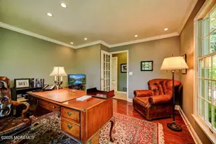 242 Williamsburg Dr, Shrewsbury, NJ 07702 - Photo 18