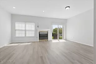 3103 Smokehouse Ct, Freehold, NJ 07728 - Photo 12