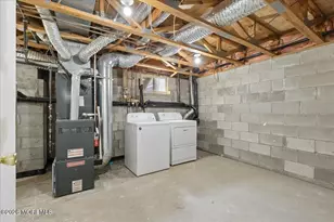 3103 Smokehouse Ct, Freehold, NJ 07728 - Photo 28