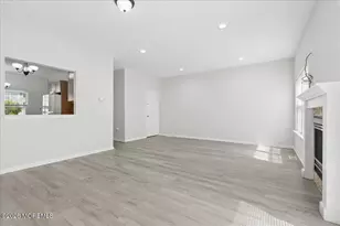 3103 Smokehouse Ct, Freehold, NJ 07728 - Photo 14