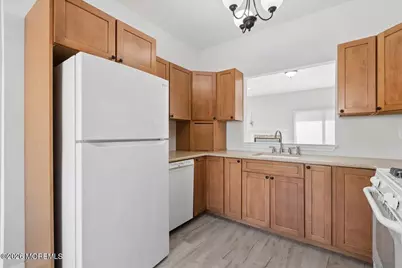 3103 Smoke House Court, Freehold, NJ 07728 - Photo 8