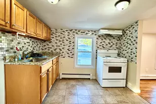 196 Milton Ave, Cliffwood, NJ 07721 - Photo 6