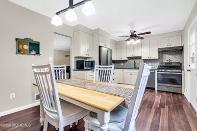 52 Darien Road, Howell Township, NJ 07731 - Photo 8