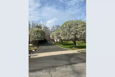 22 Bartram Road, Marlboro Township, NJ 07726 - Photo 6