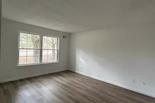 41 Diane Dr, Tinton Falls, NJ 07753 - Photo 12
