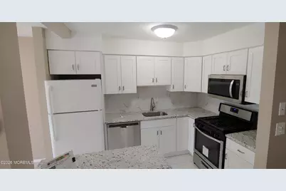 161 Penn Court #130, Matawan, NJ 07747 - Photo 6