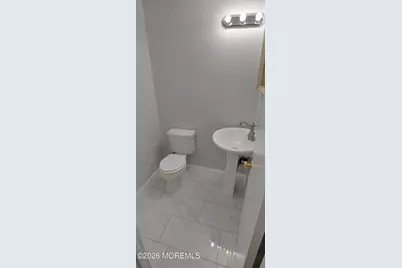 161 Penn Court #130, Matawan, NJ 07747 - Photo 4