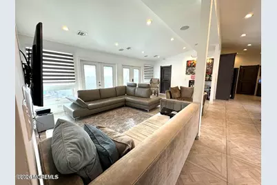 608 Deal Road, Ocean, NJ 07712 - Photo 4