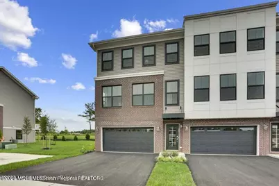 48 Kelly Way, Tinton Falls, NJ 07724 - Photo 1