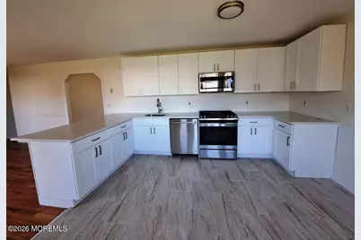 1125 Seaman Avenue, Beachwood, NJ 08722 - Photo 2