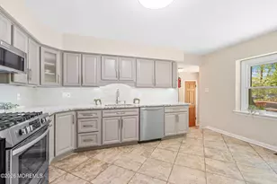 45 W Long Dr, Lawrence, NJ 08648 - Photo 8