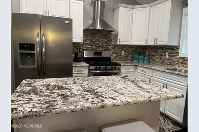 226 Pennant Avenue, Beachwood, NJ 08722 - Photo 12