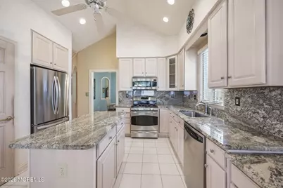 36 Wintons Way, Monroe Township, NJ 08831 - Photo 8