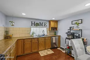 44 Sams Trailer Ct Ct, Hazlet Township, NJ 07730 - Photo 8