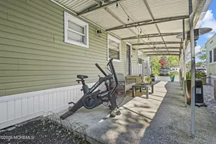 44 Sams Trailer Ct Ct, Hazlet Township, NJ 07730 - Photo 18