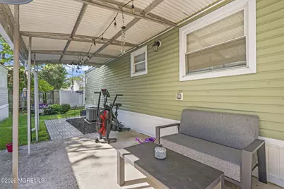 44 Sams Trailer Ct Court, Hazlet Township, NJ 07730 - Photo 16