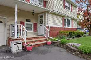 167 Crestview Dr, Middletown, NJ 07748 - Photo 4