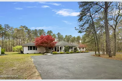 379 E Bird Village Road, Jackson, NJ 08527 - Photo 2