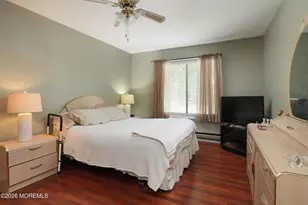 240 Medford Ct, Manalapan Township, NJ 07726 - Photo 16