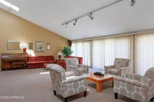 240 Medford Ct, Manalapan Township, NJ 07726 - Photo 32
