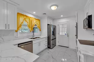 184 CR-520, Morganville, NJ 07751 - Photo 14