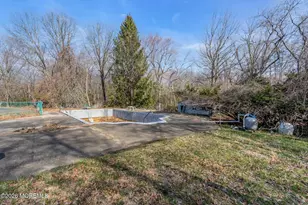 184 CR-520, Morganville, NJ 07751 - Photo 44