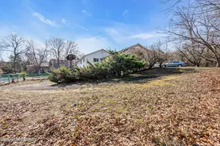 184 CR-520, Morganville, NJ 07751 - Photo 42