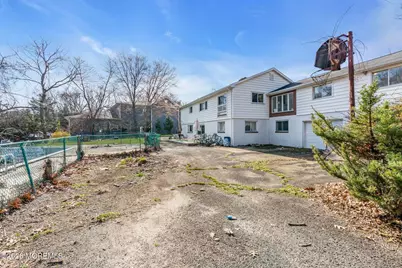 184 County Road 520, Morganville, NJ 07751 - Photo 38