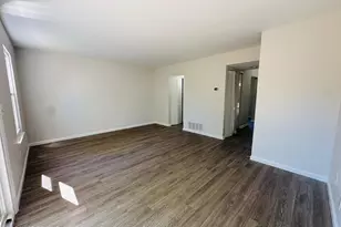 402 Woodlake Manor Dr, Lakewood, NJ 08701 - Photo 6