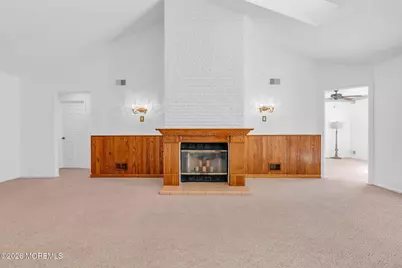 7 Avon Court, Marlboro Township, NJ 07746 - Photo 4